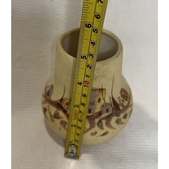 Vintage Art Pottery Crafted Vase Signed 4.5”T 2.5”D Hand Painted Crafted - Picture 7 of 8